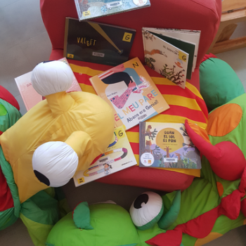 Rat conteur en catalan - Bibliothèque de Cabestany