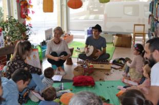 Sonen les cançonetes, chantent les comptines
Atelier bilingue autour des comptines et es albums avec Nuria et Lanza
